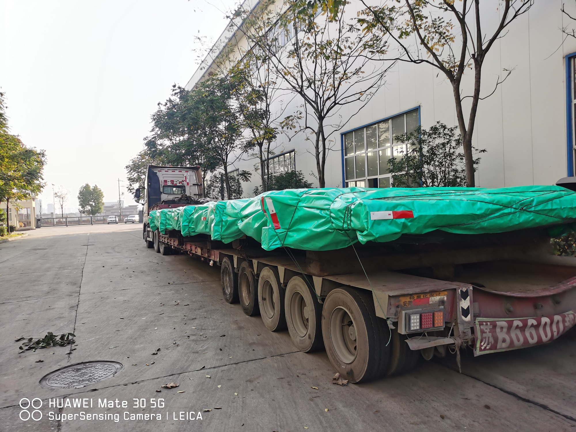 出口折彎機設備運輸