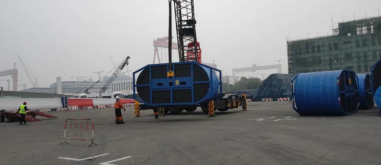 出口傳輸帶運輸，楚基物(wù)流